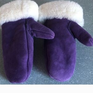 Egli’s Genuine sheepskin mitts